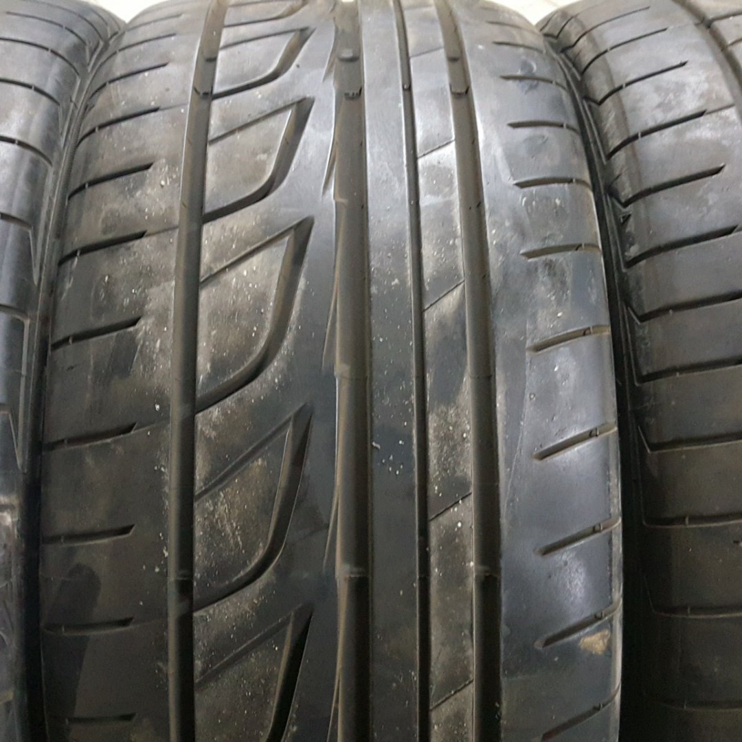 245 45 R 17 BRIDGESTONE RE001 95W * 2010 * 3 ADET * CYL1047