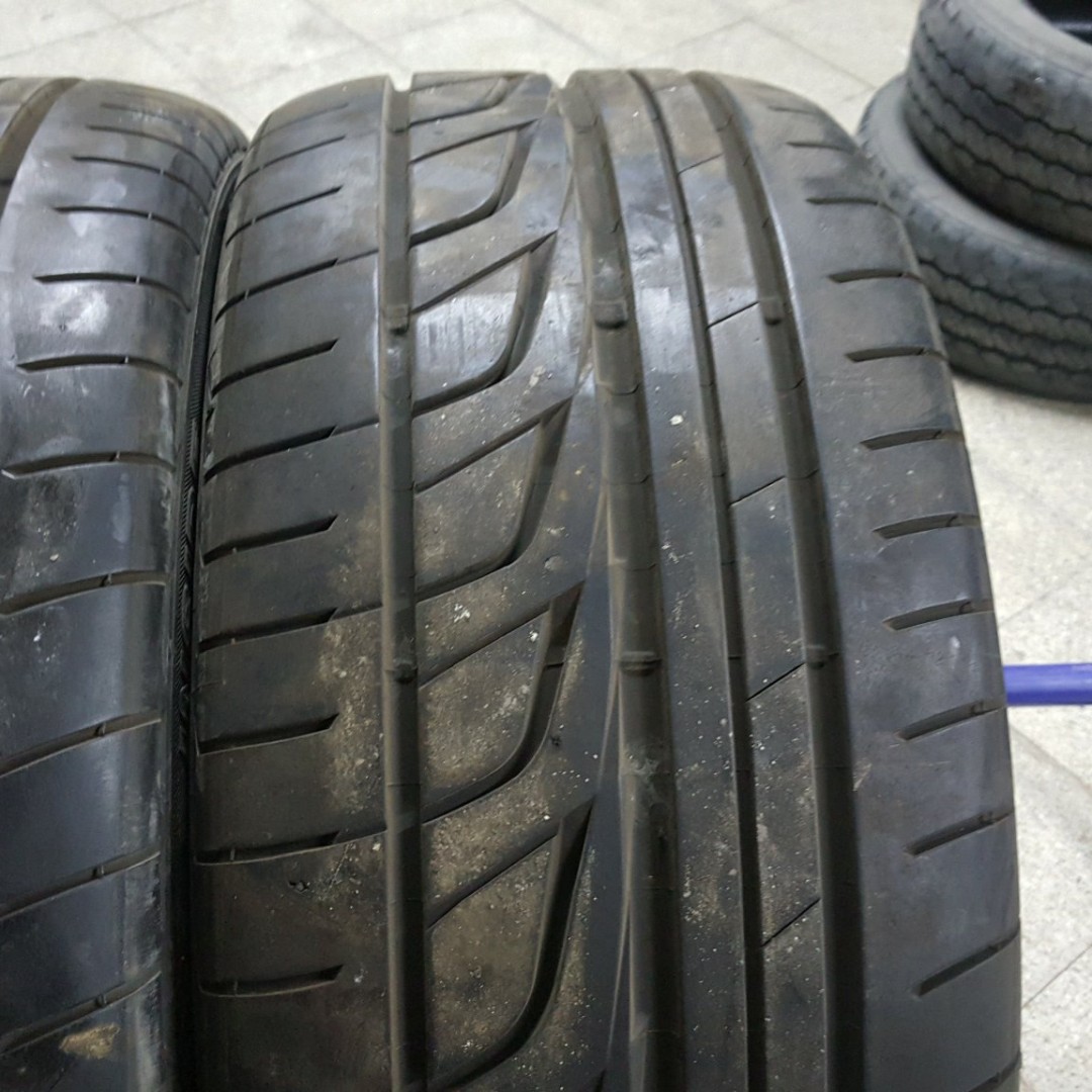 245 45 R 17 BRIDGESTONE RE001 95W * 2010 * 3 ADET * CYL1047
