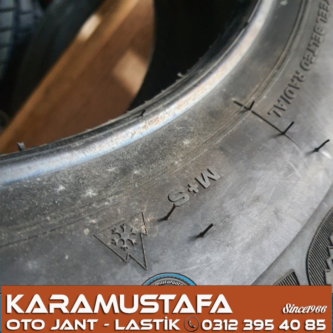 235 65 R 16 LASSA WINTUS2 121/119N 12 KAT
