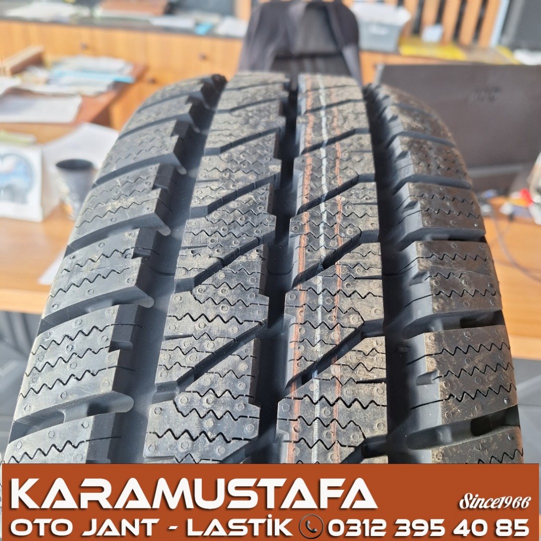 215 60 R 17 VIKING WINTECH VAN 109T