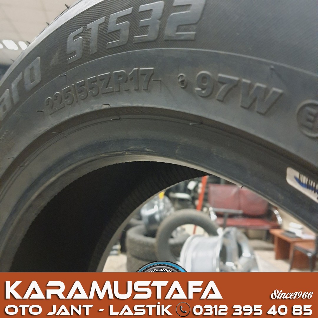 225 55 R 17 STARMAXX ST532 97W