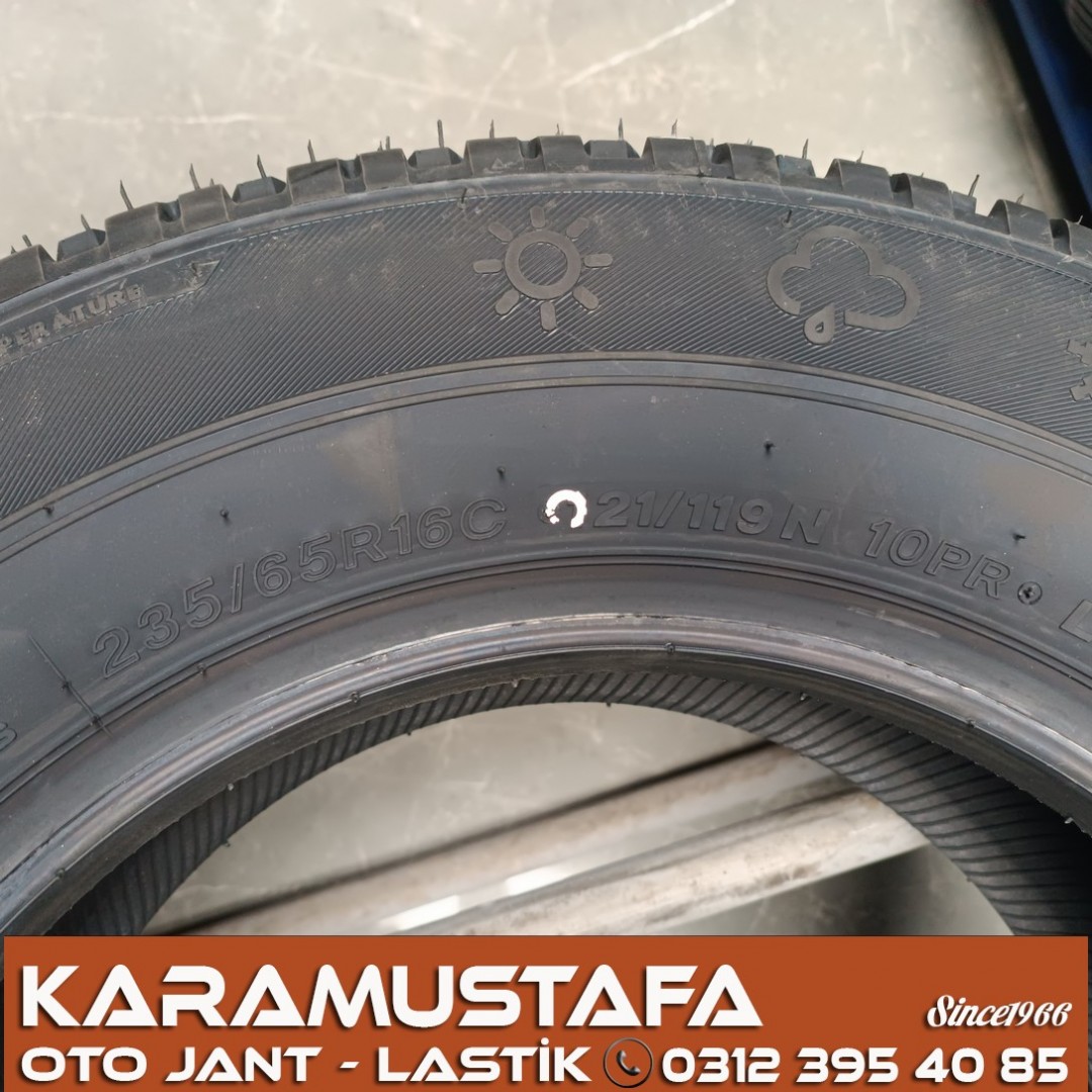 235 65 R 16 LASSA MULTIWAYS C 121R