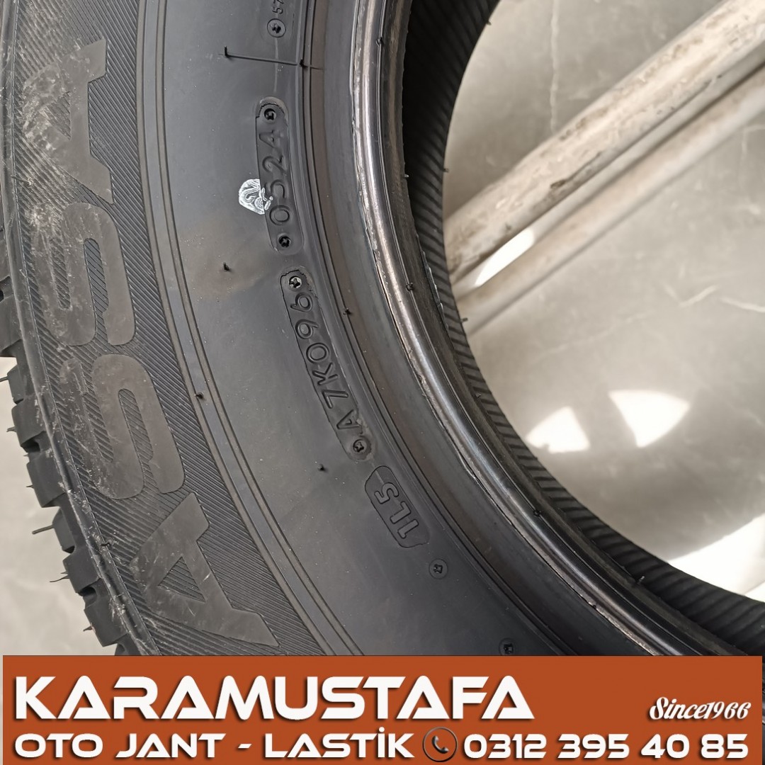 235 65 R 16 LASSA MULTIWAYS C 121R