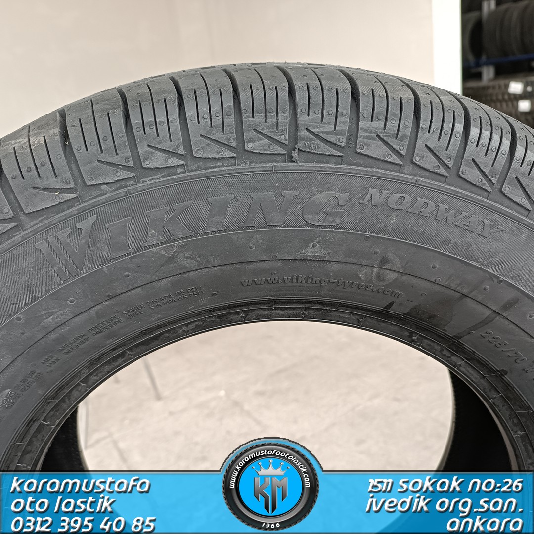 225 70 R 15 VIKING TT2 112R