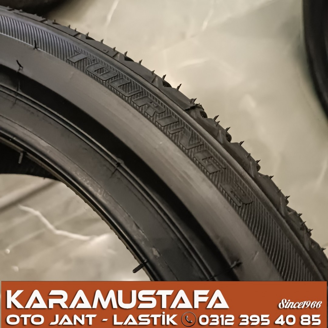 225 40 R 18 DAYTON TOURING2 92W